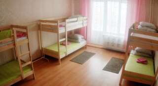 Гостиница Comeback Hostel Иркутск Кровать в общем 6-местном номере для женщин-4